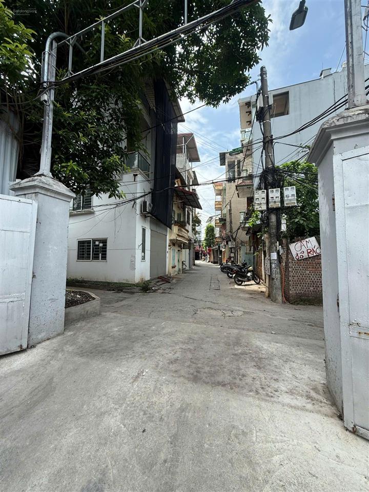 Cho thuê ngay phòng trọ khu vực phúc diễn