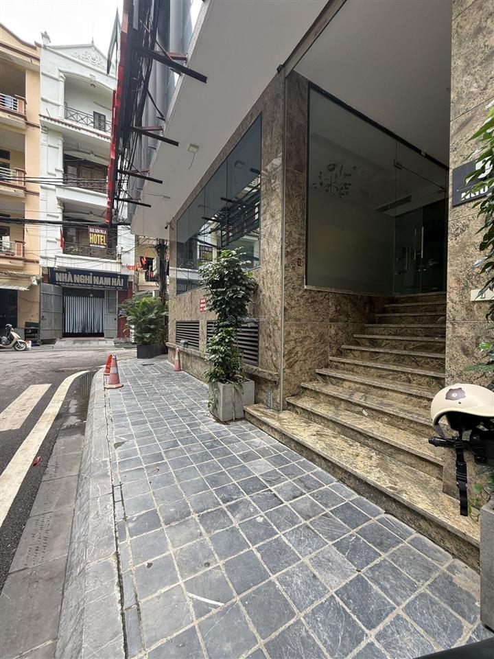 Nhà riêng cho thuê 3 tầng phù hợp văn phòng, spa, studio số 6 ngõ 68 ngụy như kon tum, thanh xuân