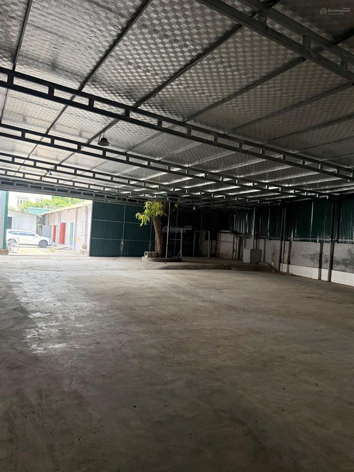 Cho thuê kho xưởng tại đường phúc diễn 450m2