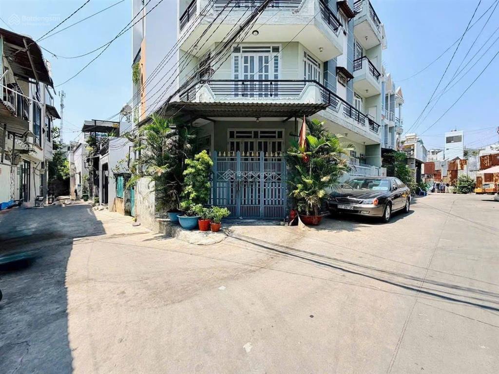 Nhà mới thiết kế hiện đại lò gốm, 60m2, 5 tầng đúc, 4 pn 4wc có sân thượng, hẻm 6m xe tải tới cửa