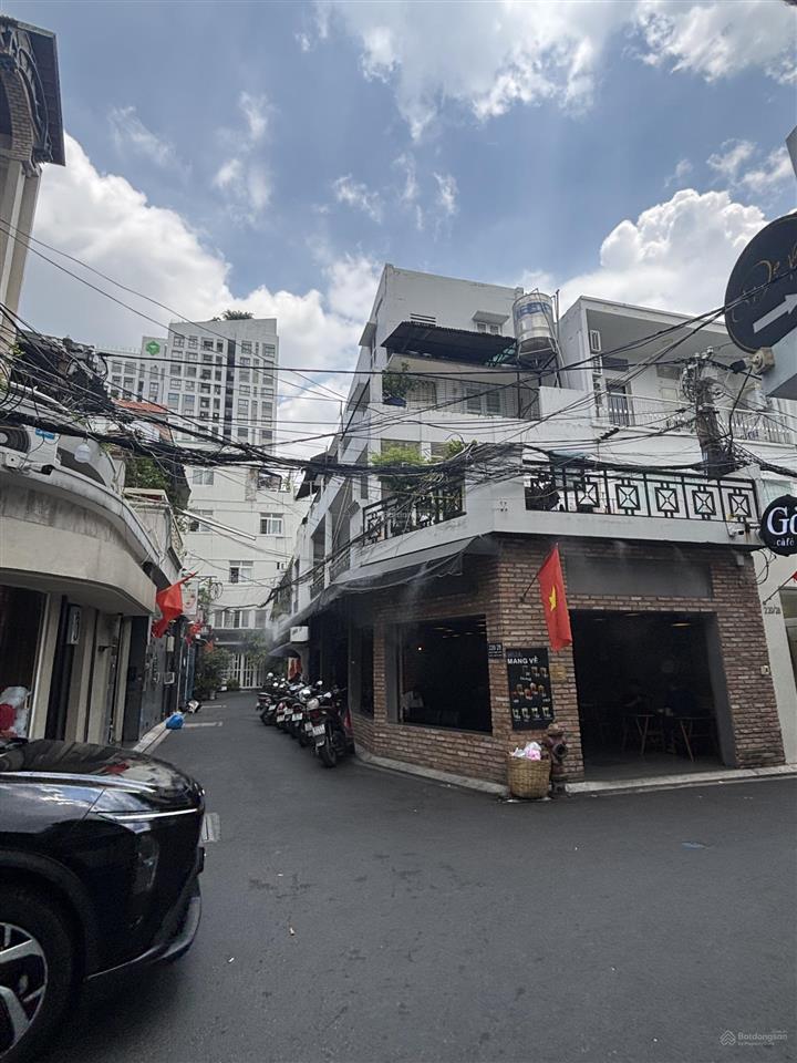 Góc 2 mặt tiển nguyễn trọng tuyển. p10. quận phú nhuận. 5,2 x 19m. 1 trệt 2l. giá 21.5 tỷ