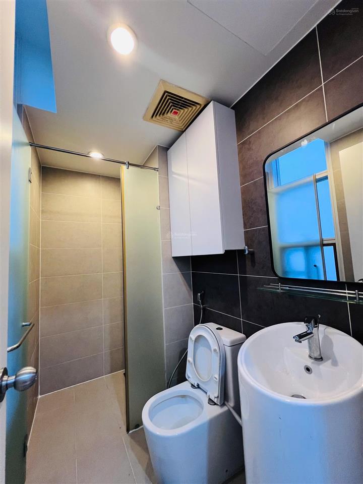 Cho thuê studio42m212trsunrise city