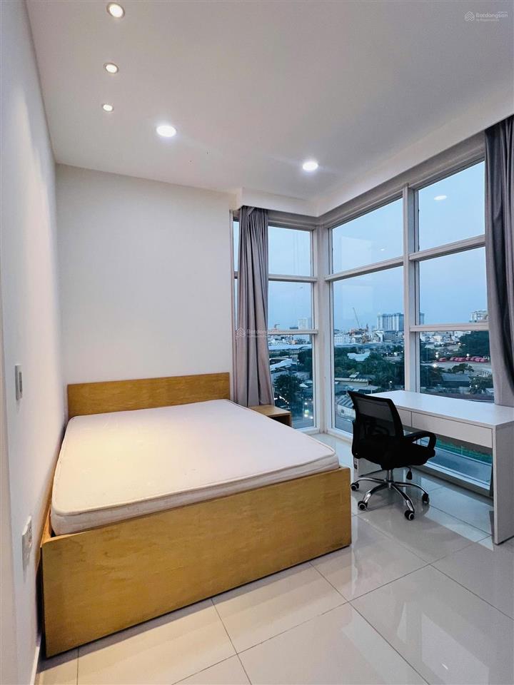 Cho thuê studio42m212trsunrise city