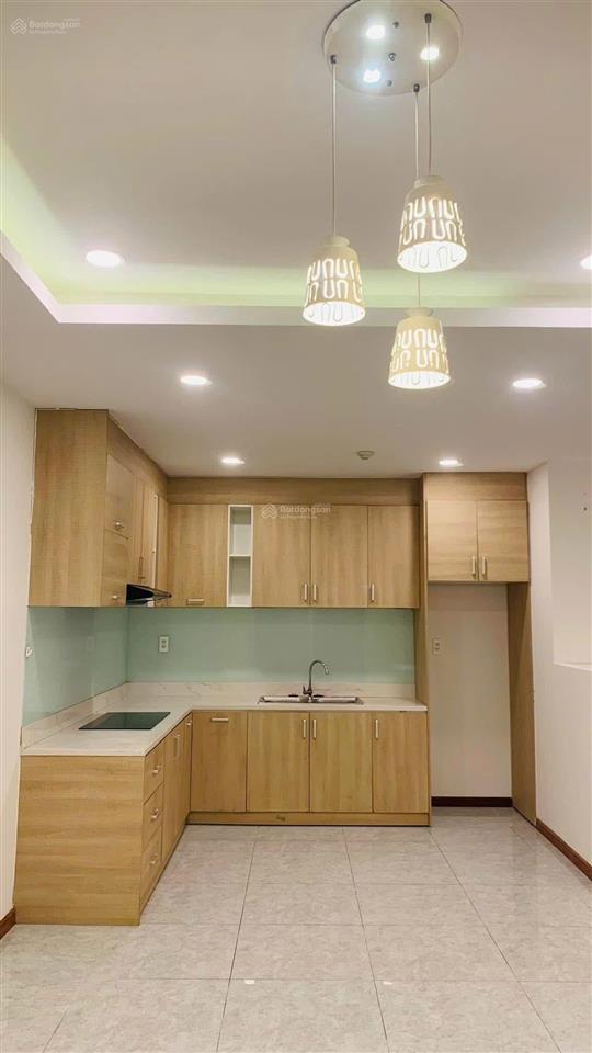 Cho thuê căn 2pn17trsunrise city, q7
