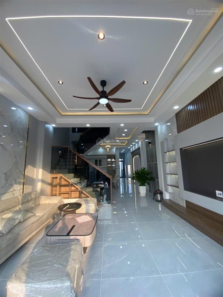 Cần tiền bán nhà cho con đi du học