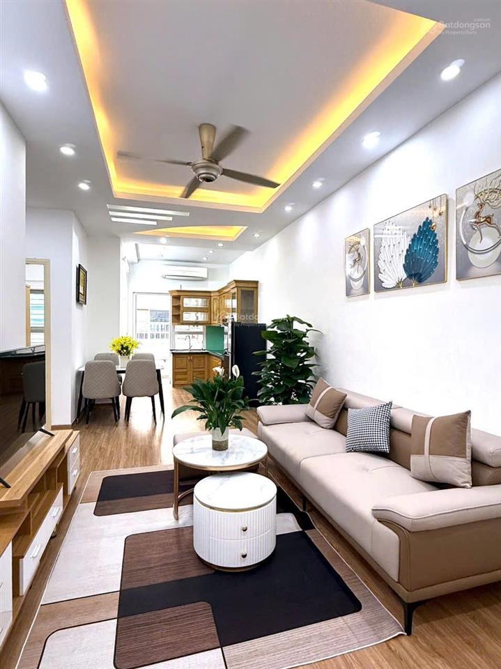 Chủ cần bán nhanh trong tuần căn 66m2 2 ngủ + 2vs toà hh1 linh đàm. giá 2,850 tỷ