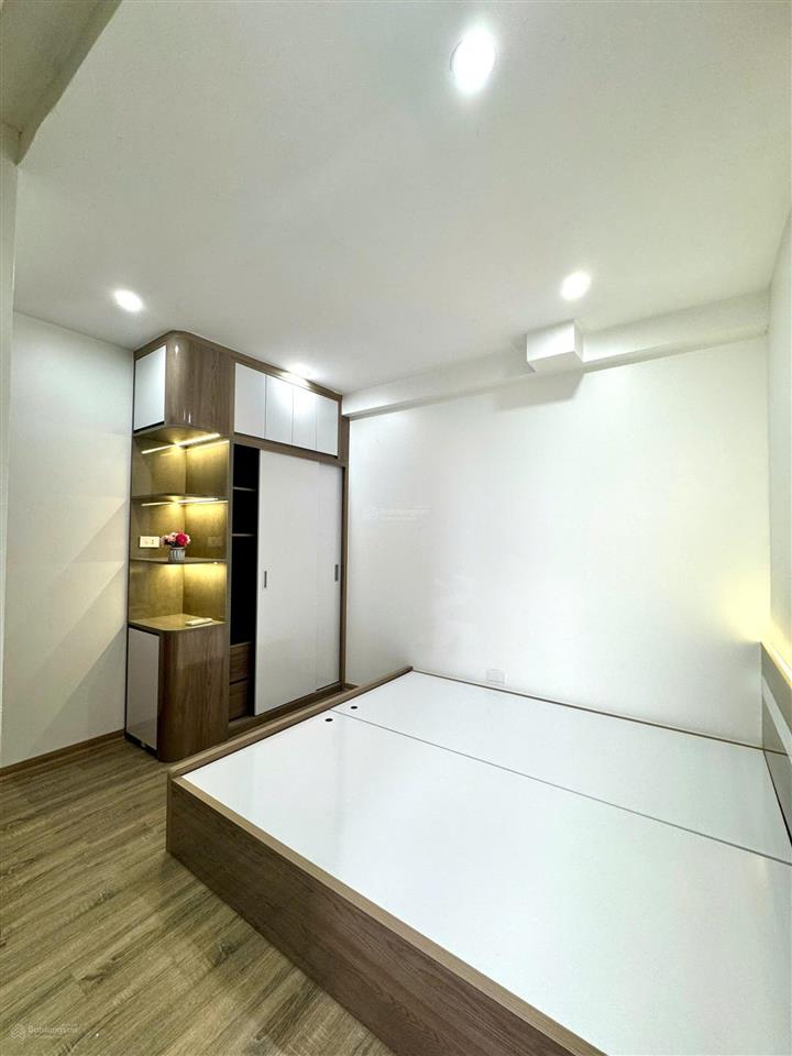 Bán 3,6tỷ căn sổ hồng 45m  2 ngủ + 1 wc tầng đẹp  toà thấp tầng  ít căn hộ  an ninh tốt