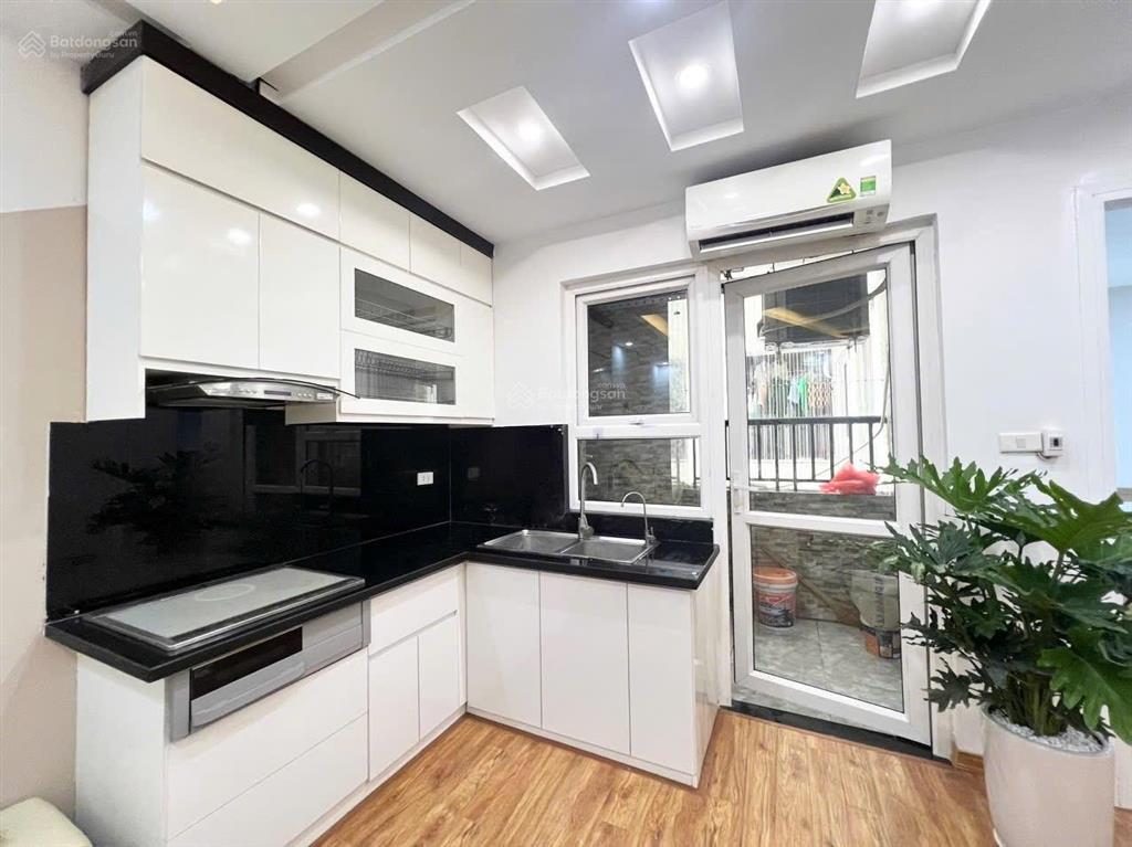 Chỉ 2,1 tỷ  sở hữu căn hộ 46m2  2 ngủ  1 wc  đầy đủ nội thất  khu vực linh đàm