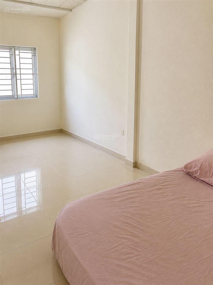 Bán nhà mã lò bình trị đông, dt 33m, 2 tầng  nở hậu  btct  giá nhỉnh 3 tỷ