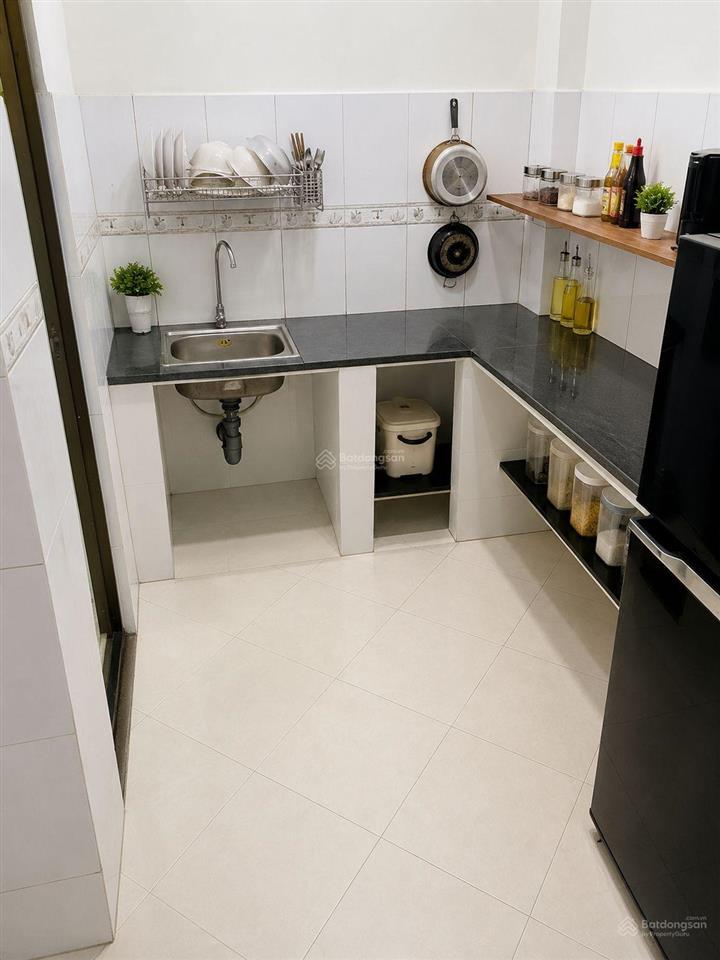 Bán nhà mã lò bình trị đông, dt 33m, 2 tầng  nở hậu  btct  giá nhỉnh 3 tỷ