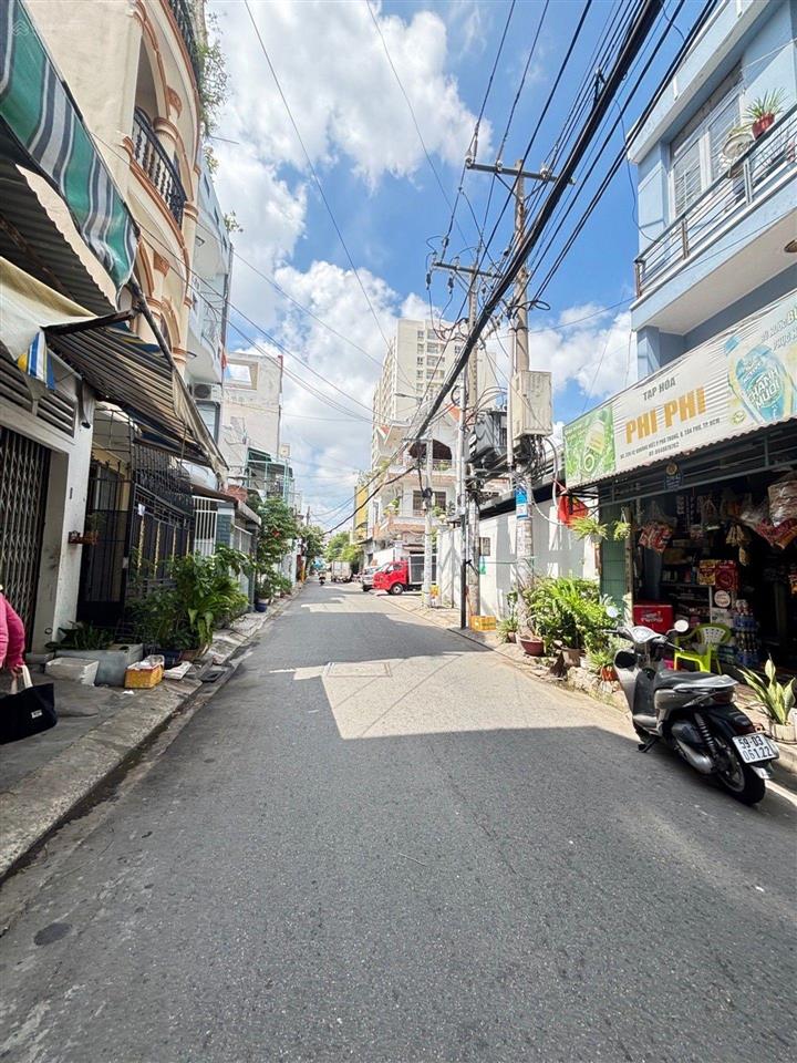 Bán nhà mt khuông việt dt 34m, gần đầm sen đang cho thuê 10tr/tháng giá nhỉnh 4 tỷ