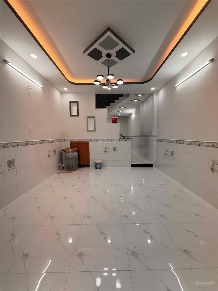 Bán nhà kênh tân hóa, 2 tầng, dt 56m  nở hậu tài lộc  dọn vào ở ngay  giá nhỉnh 5 tỷ