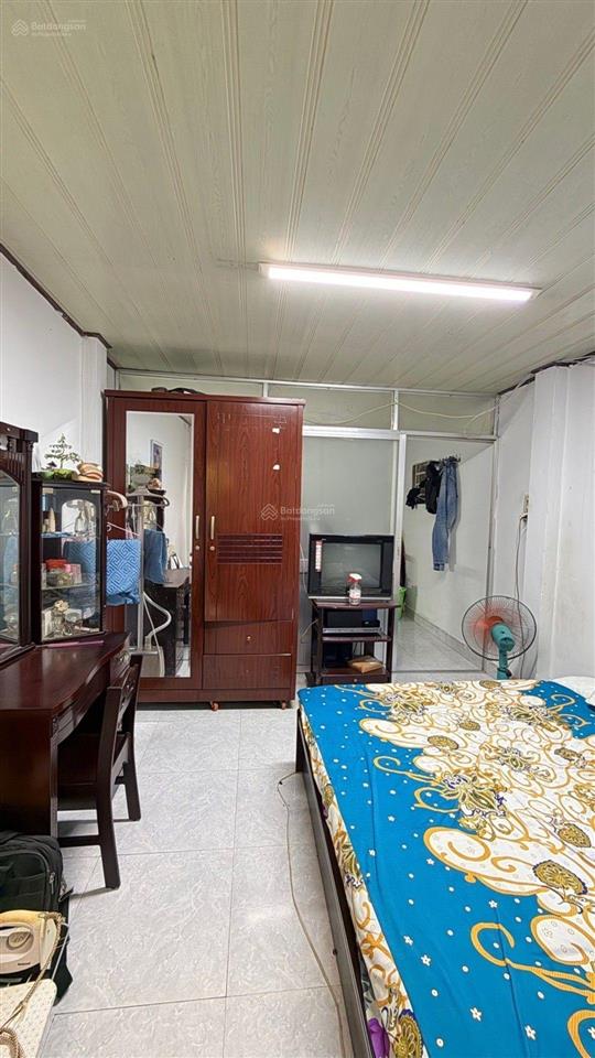 Bán nhà lý thánh tông, 2 tầng, dt 32, hxh nhà đẹp dọn vào ở ngay nhỉnh 3 tỷ