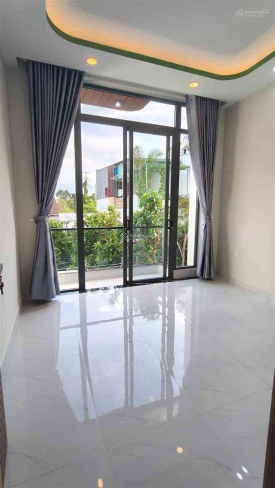 Bán nhà phú thọ hòa  tân phú nhà mới 4 tầng hxh, dt 42m giá chỉ nhỉnh 6 tỷ