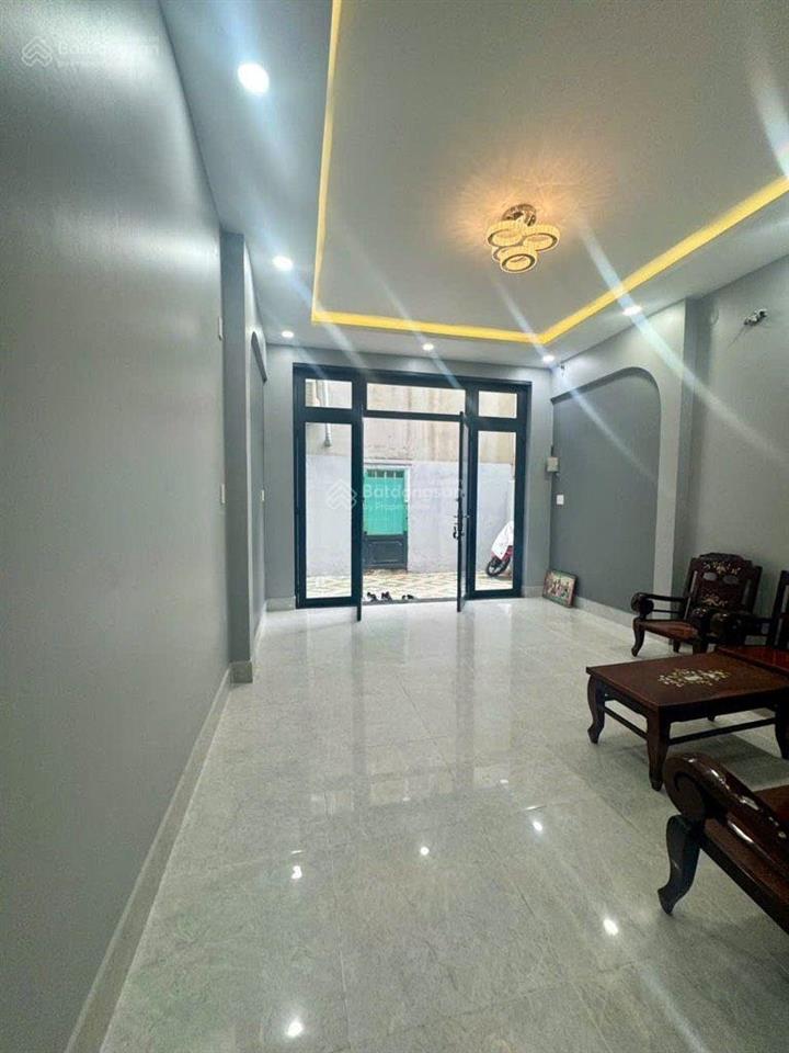 Bán nhà lý tuệ, 2 tầng, dt 51m gần aeon tân phú chỉ nhỉnh 5 tỷ