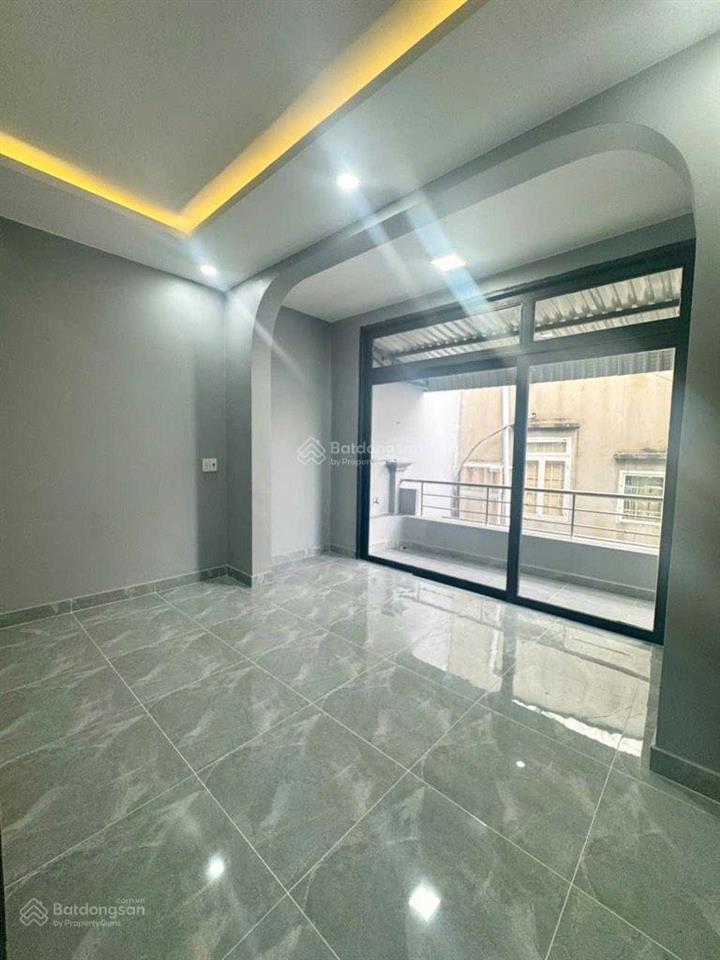 Bán nhà lý tuệ, 2 tầng, dt 51m gần aeon tân phú chỉ nhỉnh 5 tỷ