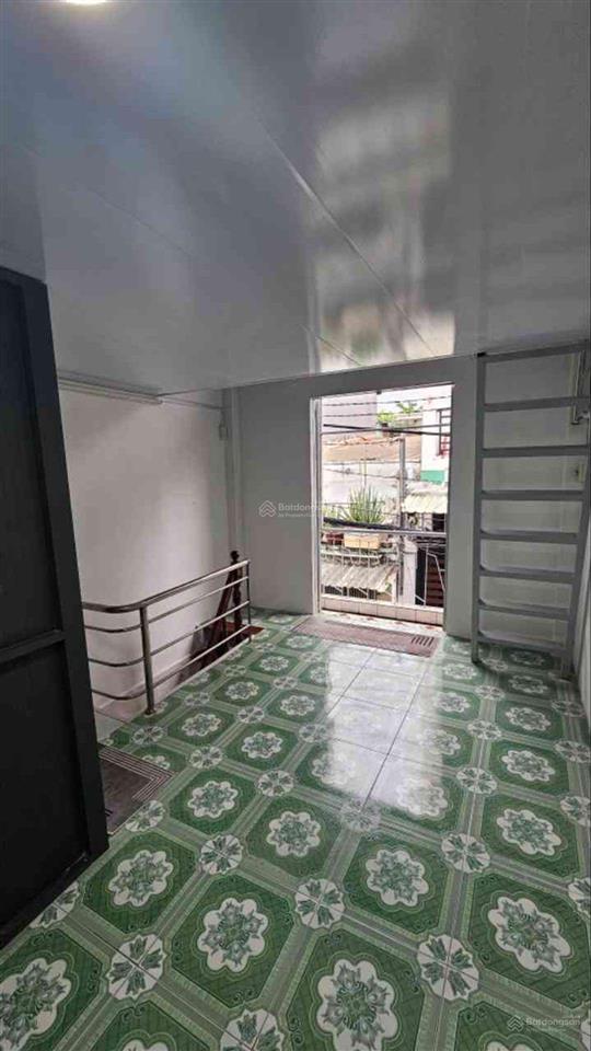 Bán nhà dt 14m², 3 tầng  hxh  thông hòa bình  lũy bán bích  giá nhỉnh 1,9999 tỷ