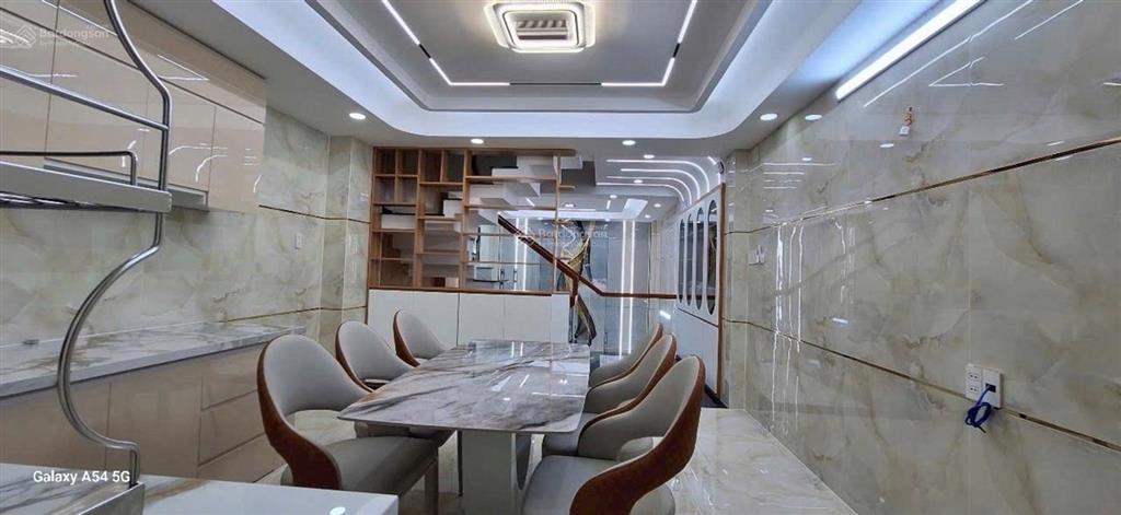 Bán nhà siêu phẩm hương lộ 2 nhà 6 tầng kiên cố ngang 4.2m 64m chỉ nhỉnh 8 tỷ