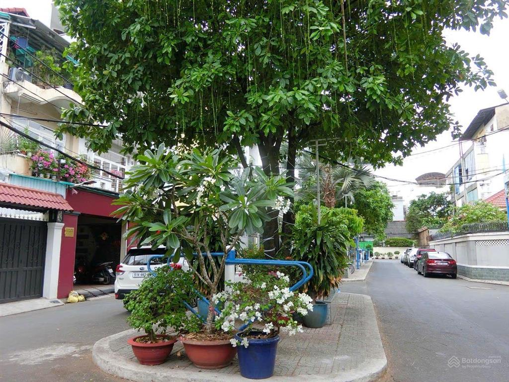 Bán gấp nhà đường út tịch, trường ptth nguyễn thượng hiền, 5,5x16 nhỉnh 7 tỷ.