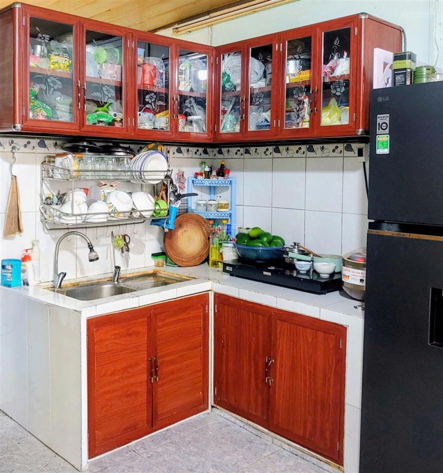 Chính chủ bán nhà riêng tại 650// hương lộ 2, bình trị đông 3,7 tỷ 30,5 m2 giá tốt