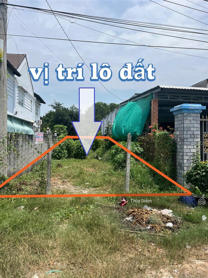 Bánh nhanh lô 1,3 tỷ có 100m2 full thổ cư đ.lê minh nhựt  tân thông hội, sổ riêng, dân cư sầm uất