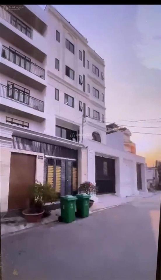 Cần bán đất gần quốc lộ 13, nhà chính chủ
