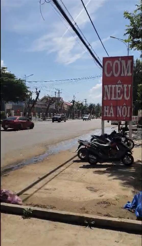 Bán nhà mặt tiền ql20 kinh doanh sẵn, cách sân bay liên khương 300m, 283m2 (176m2 thổ cư), 16,5 tỷ