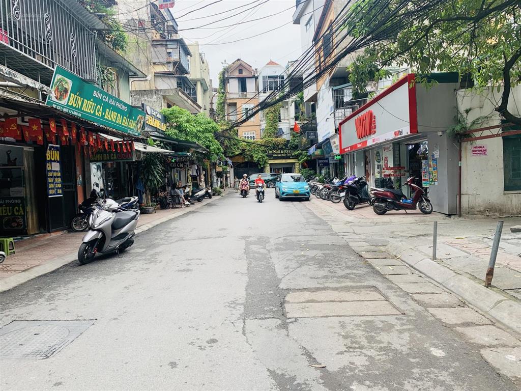 Bán nhà tập thể tầng 1 láng hạ. 2 thoáng trước sau. ô tô tránh vỉa hè. 70m2, 3 ngủ, kinh doanh đỉnh