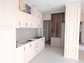 Cho thuê căn hộ d’lusso 13 triệu/căn 2pn. sẵn pass xem nhà 24/7