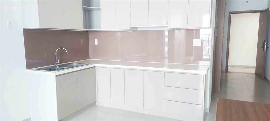 3,95 tỷ  2pn  full nội thất  tầng cao view siêu đẹp  sổ hồng sẵn công chứng ngay