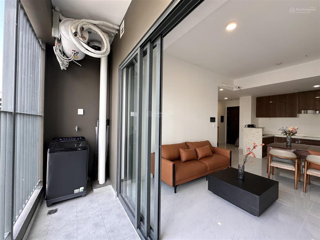 Cho thuê căn hộ 70m2 đầy đủ nội thất mới 100% tầng cao | 18 triệu/th