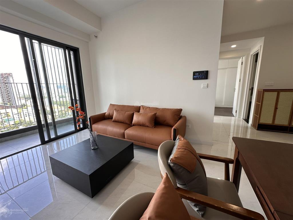 Cho thuê căn hộ 70m2 đầy đủ nội thất mới 100% tầng cao | 18 triệu/th