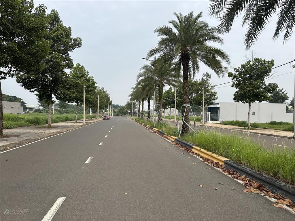 Bán đất cát tường phú hưng đường 32m