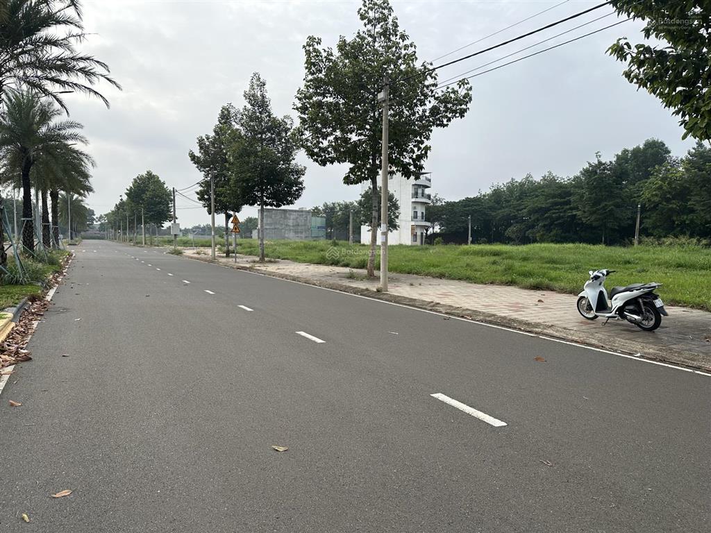 Bán đất cát tường phú hưng đường 32m