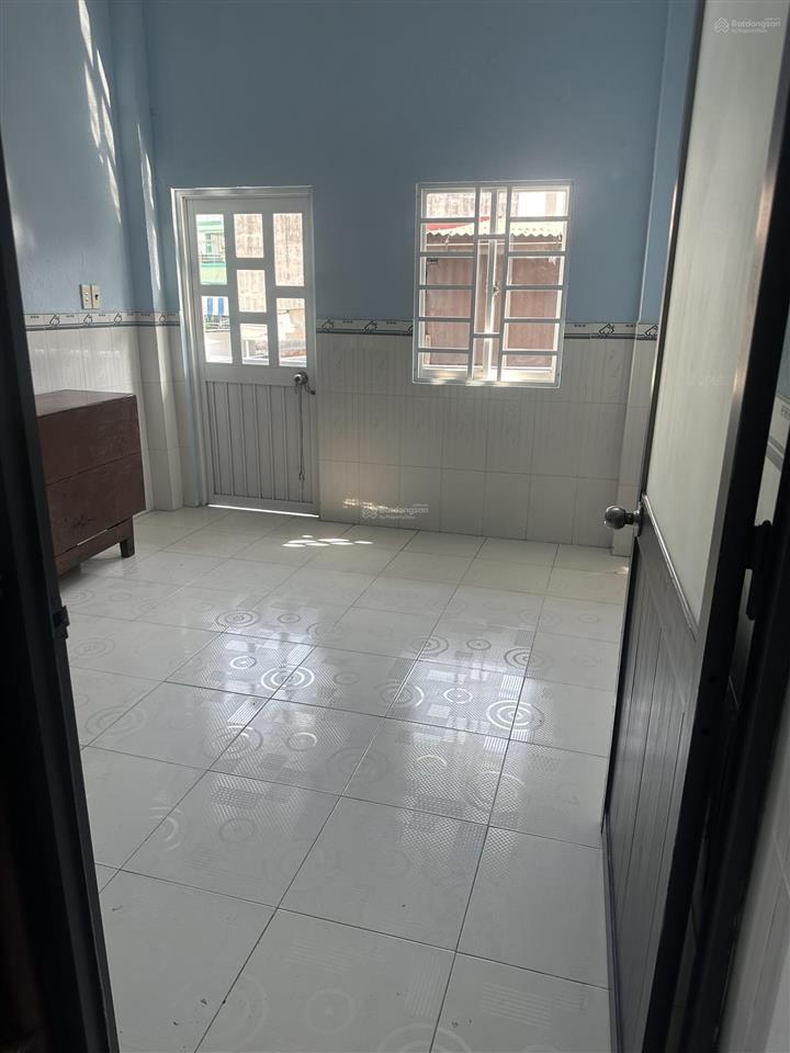 Bán nr 2pn, 1wc tại 1168/24a, đường 3/2, phường 12, quận 11, 2,8 tỷ vnd, 18m2