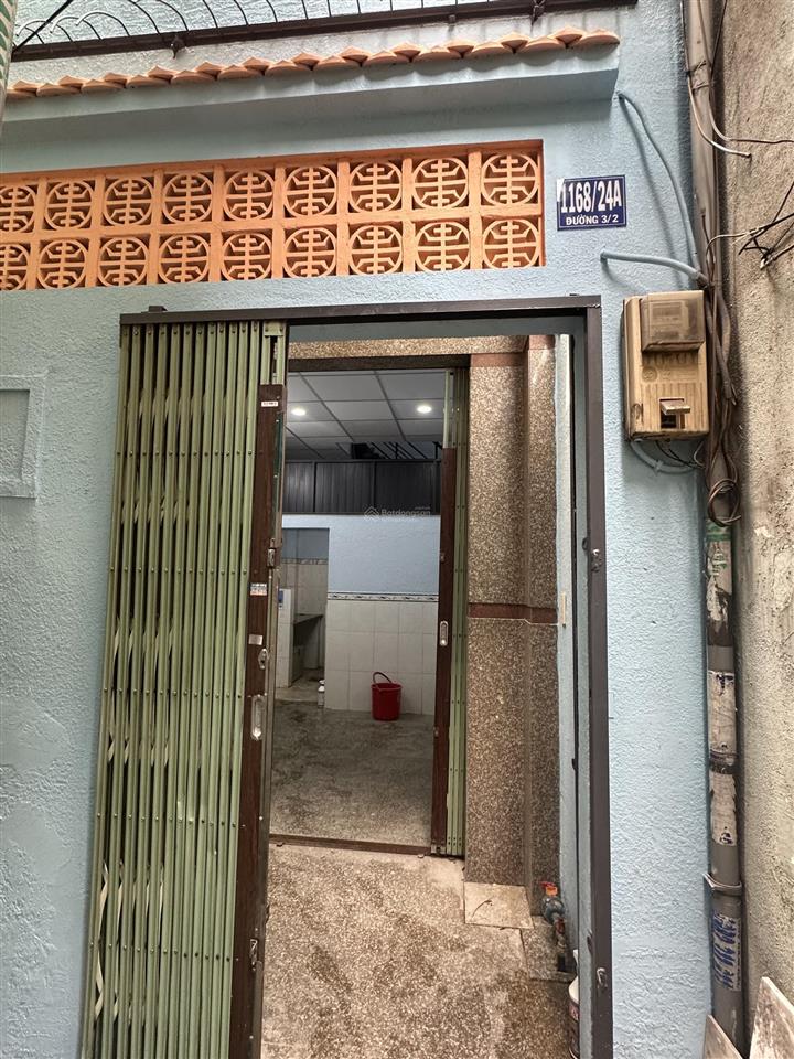 Bán nr 2pn, 1wc tại 1168/24a, đường 3/2, phường 12, quận 11, 2,8 tỷ vnd, 18m2