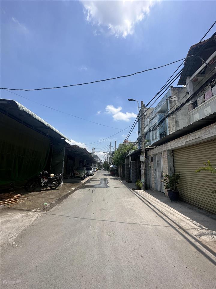 Nhà đẹp hiệp bình  hẻm ô tô quay đầu  68m2 giá chỉ 4.2t