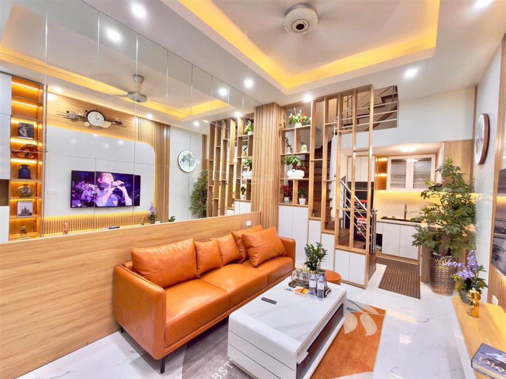 Chính chủ cắt lỗ  ngõ nông  tiện ích đầy đủ