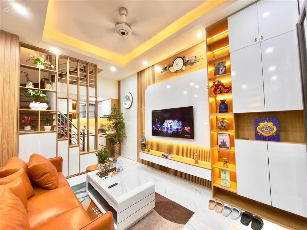 Chính chủ cắt lỗ  ngõ nông  tiện ích đầy đủ