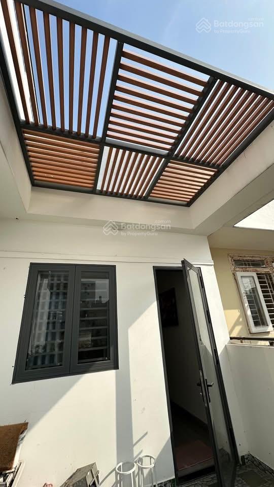 Hẻm nhựa 6m khu phân lô k300  ~100m2  3 tầng  ô tô ngủ trong nhà  vuông vắn chỉ 120tr/m2.