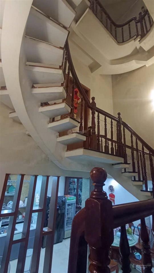 Nhà bán cửu long  yên thế  p2  tân bình  dt 118m²  7x17.5  hẻm nhựa 7m  nhà đẹp