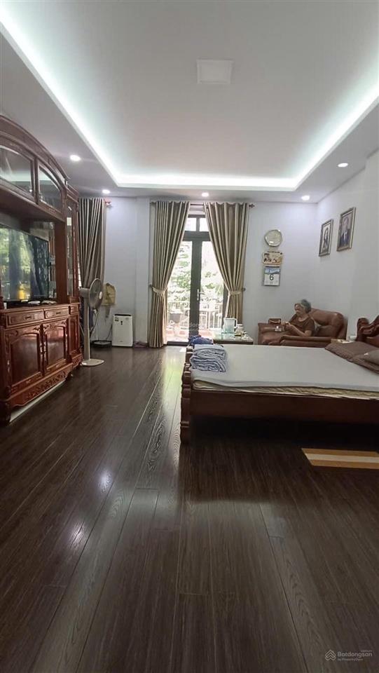 Nhà bán cửu long  yên thế  phường 2  tân bình  dt 118m²  7x17.5  hẻm nhựa 7m  nhà đẹp
