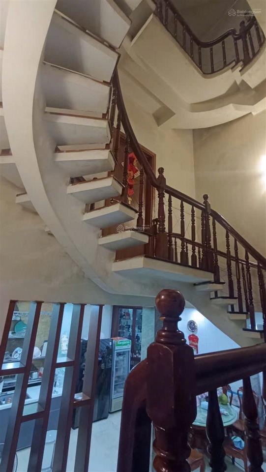 Nhà bán cửu long  yên thế  phường 2  tân bình  dt 118m²  7x17.5  hẻm nhựa 7m  nhà đẹp