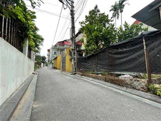 67m thôn đoài nam hồng vừa khuôn tiền