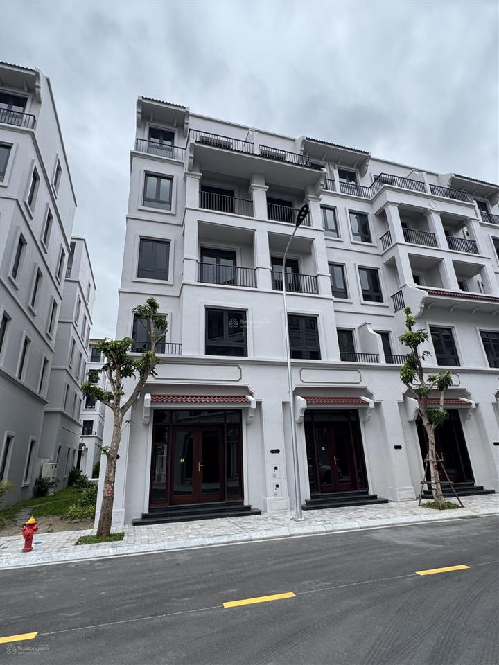 Bán giá rẻ tại vinhomes global gate, 23 tỷ, 80m2, 5pn, 5wc, pháp lý đầy đủ