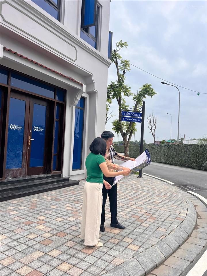 Bán gấp shophouse 96m2 tại vinhomes global gate, giá thỏa thuận