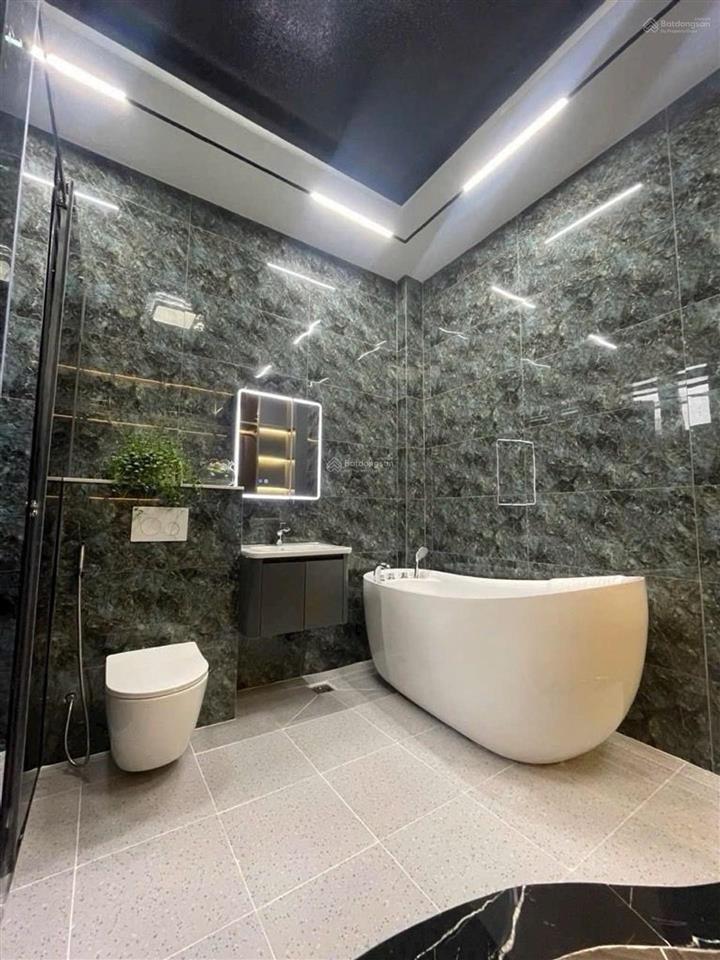Hiếm! nhà mới xây lê văn lương 100% full nội thất cao cấp đường 7m ô tô đậu cửa 45m2 chỉ nhỉnh 3tỷ