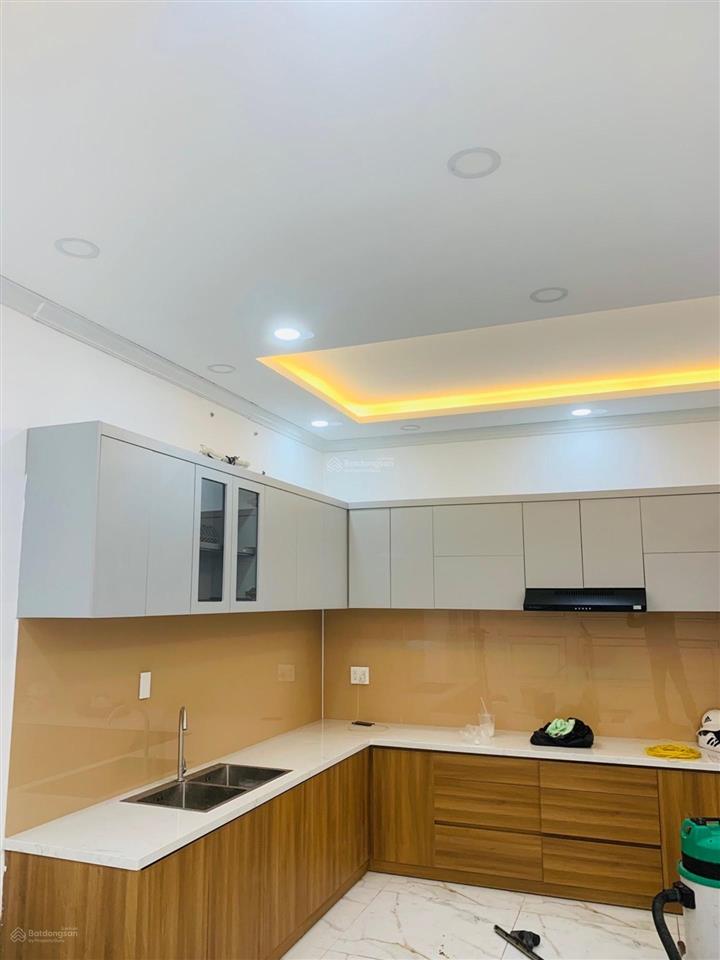 Siêu phẩm khu vip q7 3 tầng 108m2  nở hậu 7,5m  xe tải tới nhà, vừa ở vừa kinh doanh, chỉ 16 tỷ