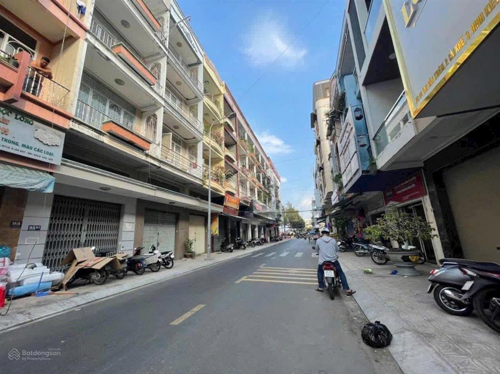 Bán nhà mặttiền đường ngay trung tâm ninh kiều dt sd 259m2