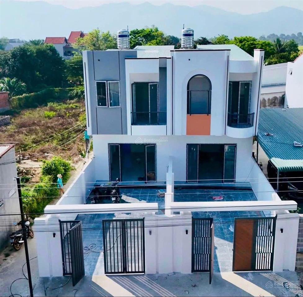 Sắm nhà vào ở ngay  nhà đẹp mới xây diên thạnh  diên khánh giá chỉ 2,9 tỷ